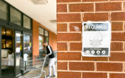COVID-19 Face Mask Sign at Grocery Store